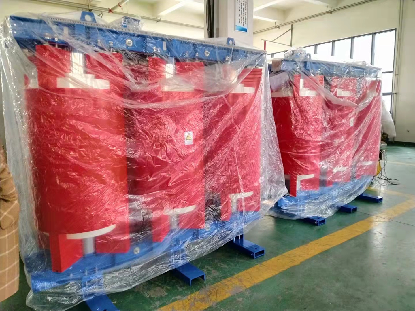 消弧線圈三相接地變中含所用變是怎么回事？